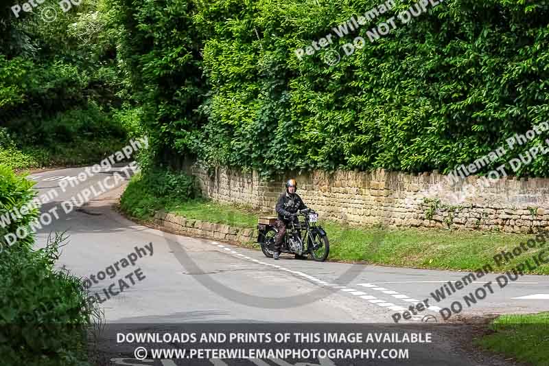Vintage motorcycle club;eventdigitalimages;no limits trackdays;peter wileman photography;vintage motocycles;vmcc banbury run photographs